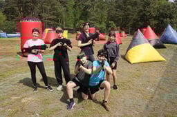 Školská akcia - Deviataci na Paintball Parku